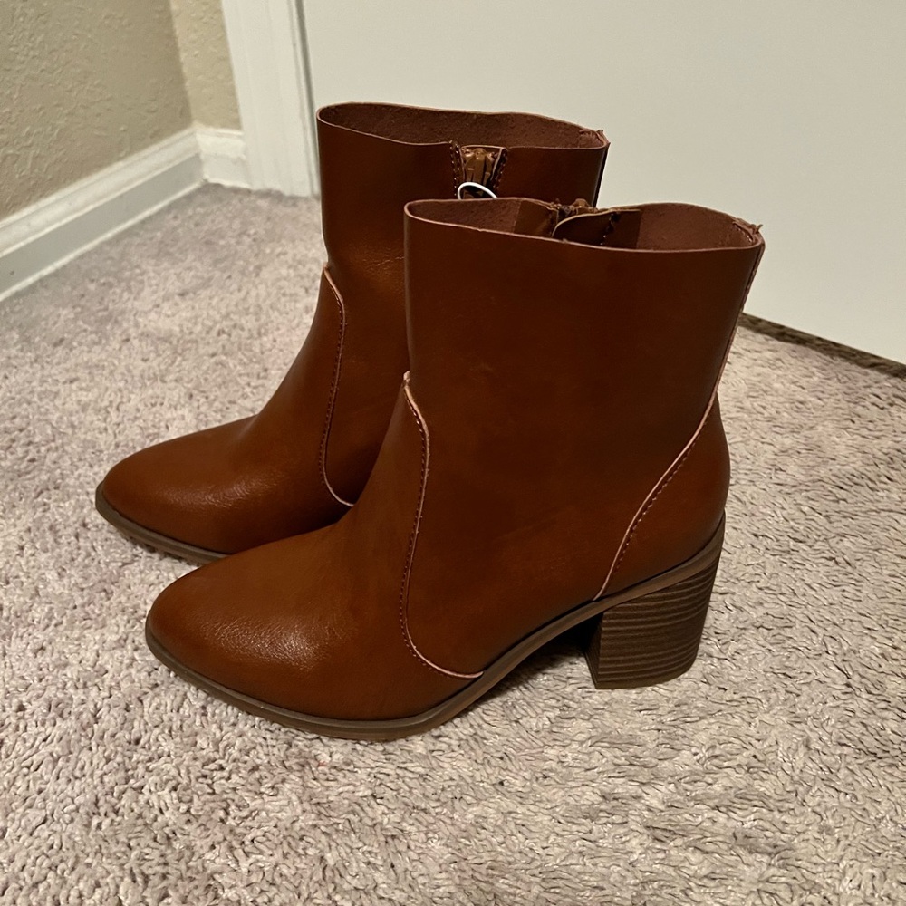 New! Womens Leather Booties
